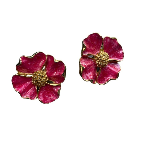 Stunning Designer High End Pink Enamel Large Flower Textured Gold Tone Earrings - Picture 2 of 3